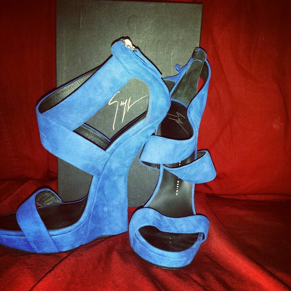 COPY - Giuseppe zanotti blue suede alien wedge sa…